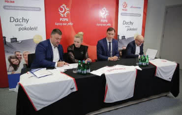 Blachotrapez Oficjalnym Partnerem Piłkarskiej Reprezentacji Polski